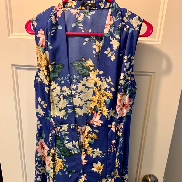 Soprano Dresses & Skirts - ✨ summer floral midi dress